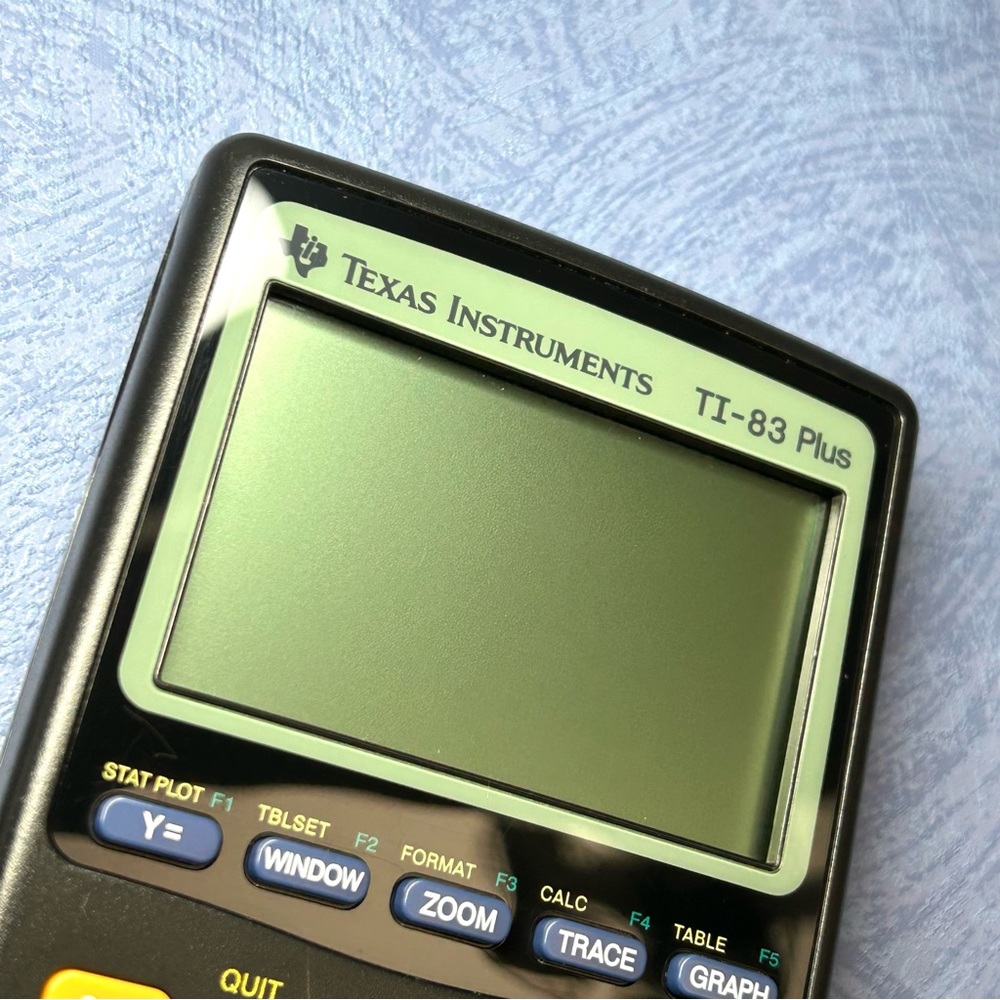 TI-83 Plus Texas Instruments Graphing Calculator PreOwned And Batteries Included - Picture 7 of 17